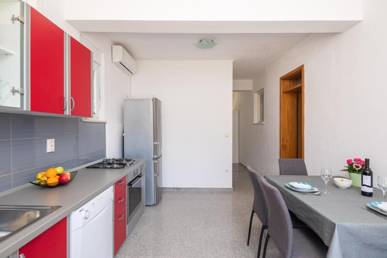 Aqua Vista Apartments Локва-Рогозниця Екстер'єр фото
