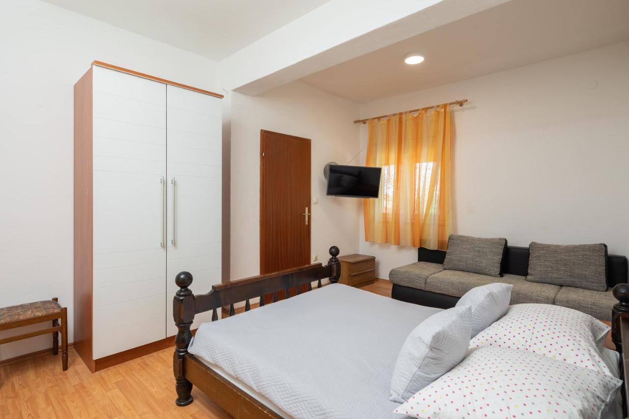 Aqua Vista Apartments Локва-Рогозниця Екстер'єр фото